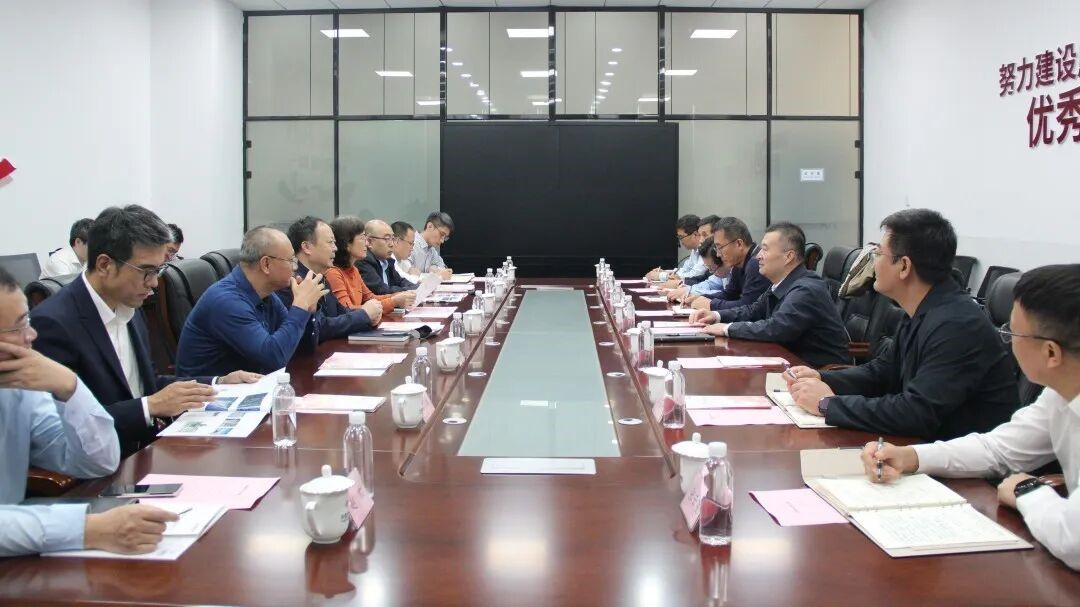 劝华集团、津投资本与天津轨道交通集团座谈交流
